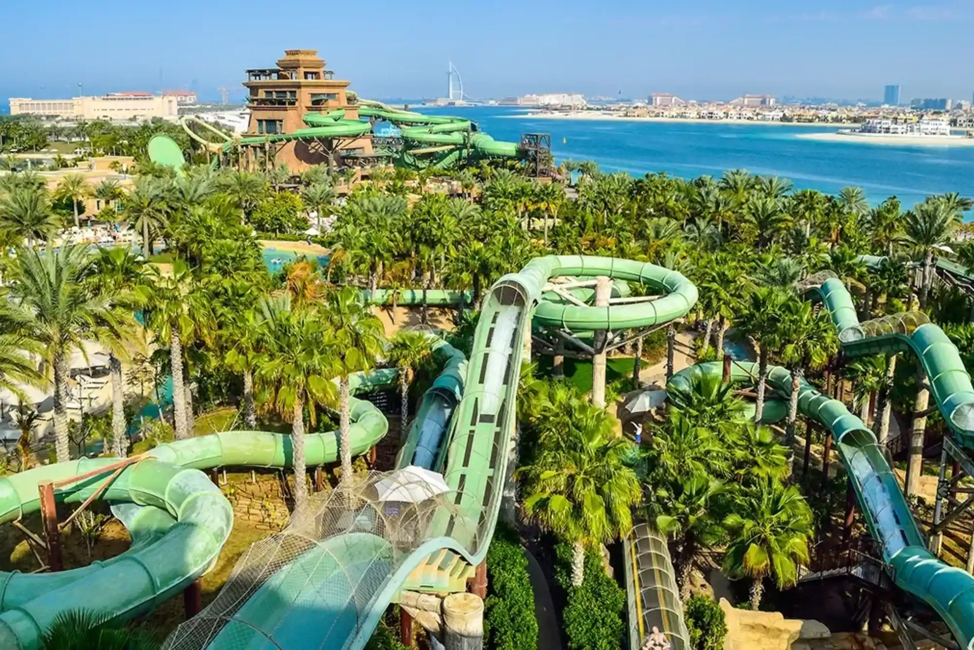 What are the best attractions at Aquaventure Waterpark