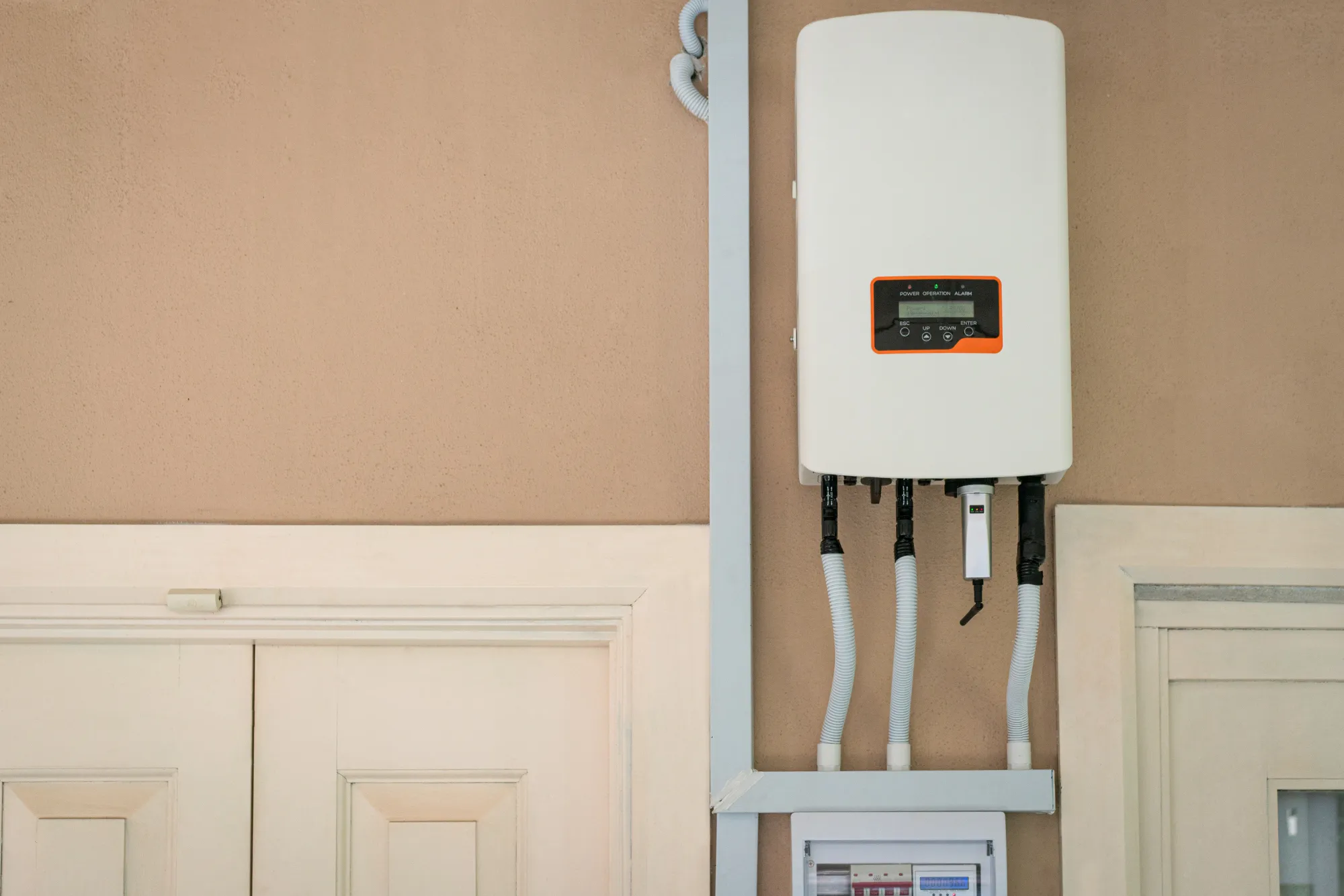 Why Choose Sungrow as Your PV Hybrid Inverter Manufacturer in India