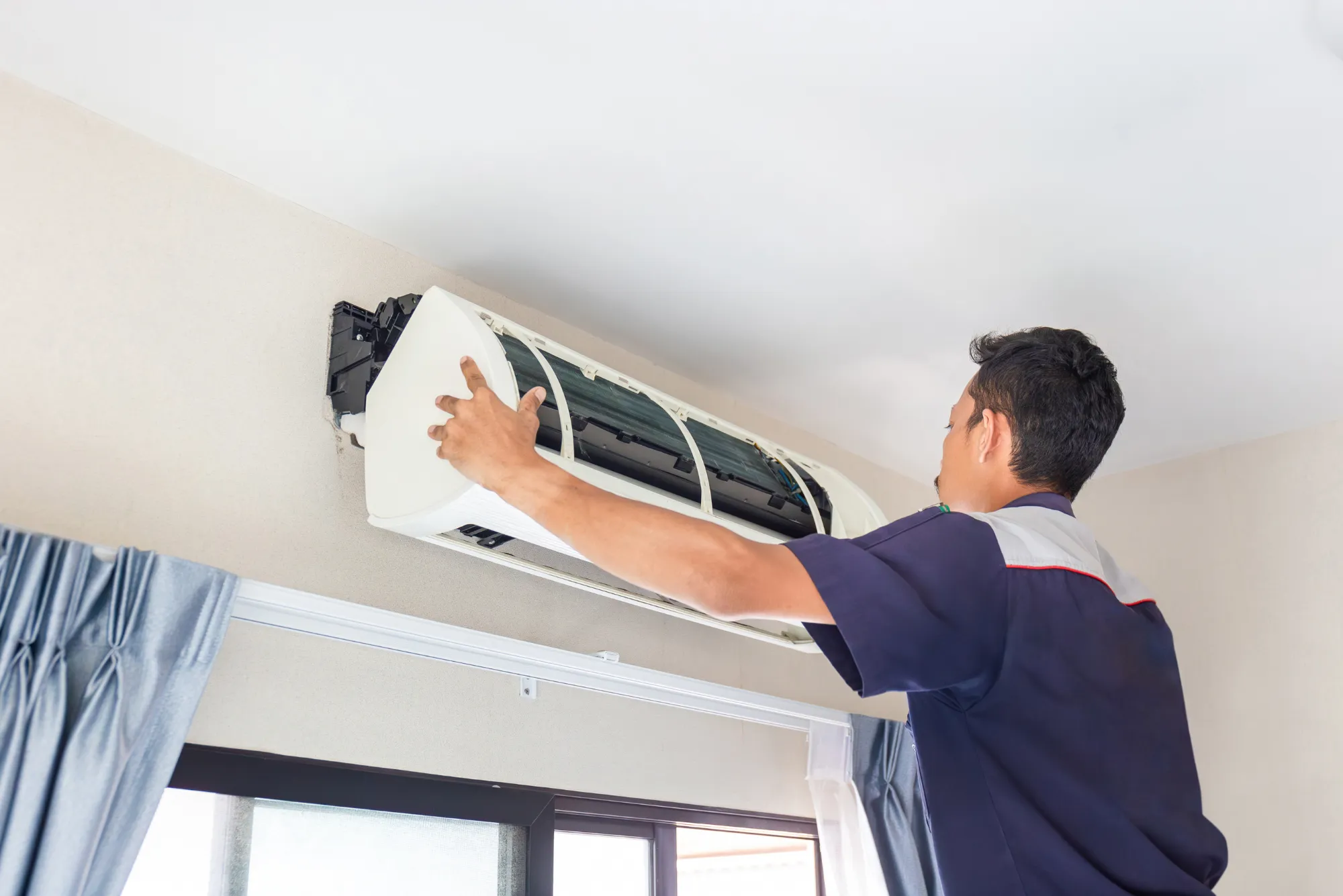 Top Signs You Need Help from an AC Maintenance Company in Abu Dhabi